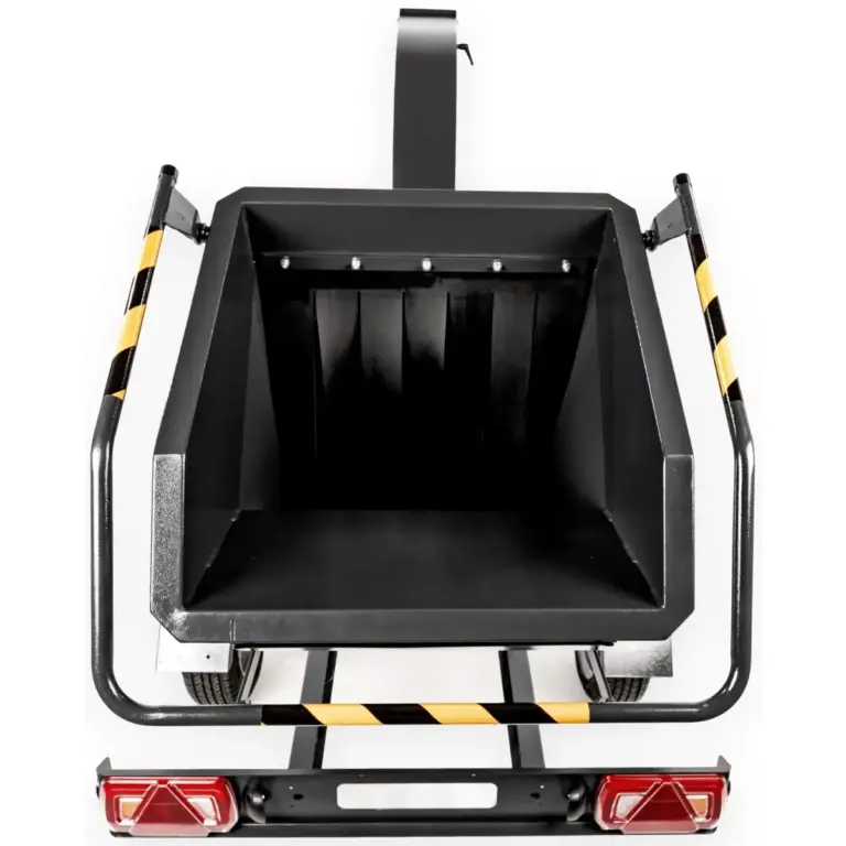 CEDRUS ROZDRABNIACZ R13 PRZYCZEPKA LEKKA JANCO góra